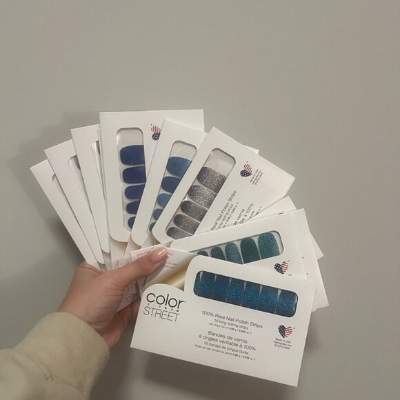 3 FOR $35: COLOR STREET Nail Strips - Chile it Cool - Picture 4 of 4